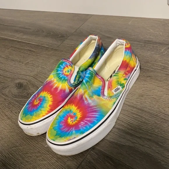 Vans - Picture 2 of 2